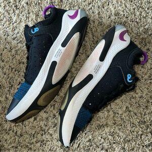 Size 11.5 - Nike Joyride Run Flyknit Black Valerian Blue W